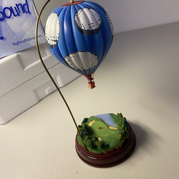 SkyBound Hot Air Balloon Decor “Hole in One” - Picture 9 of 9